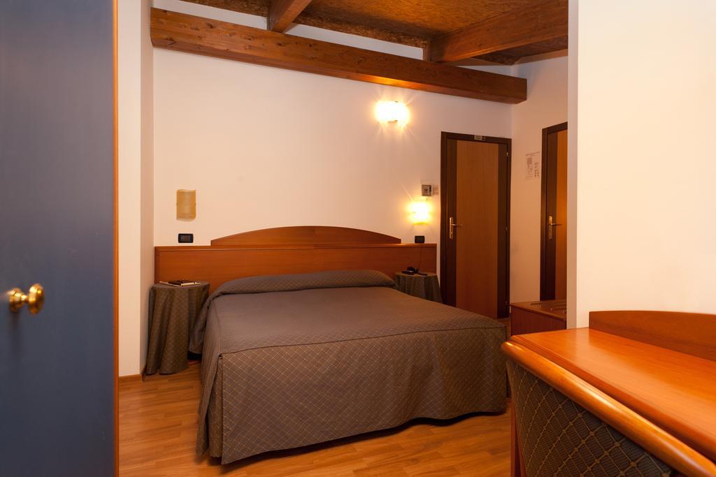 Casa Ferretti Di Ferretti Village Silvi Marina Rom bilde