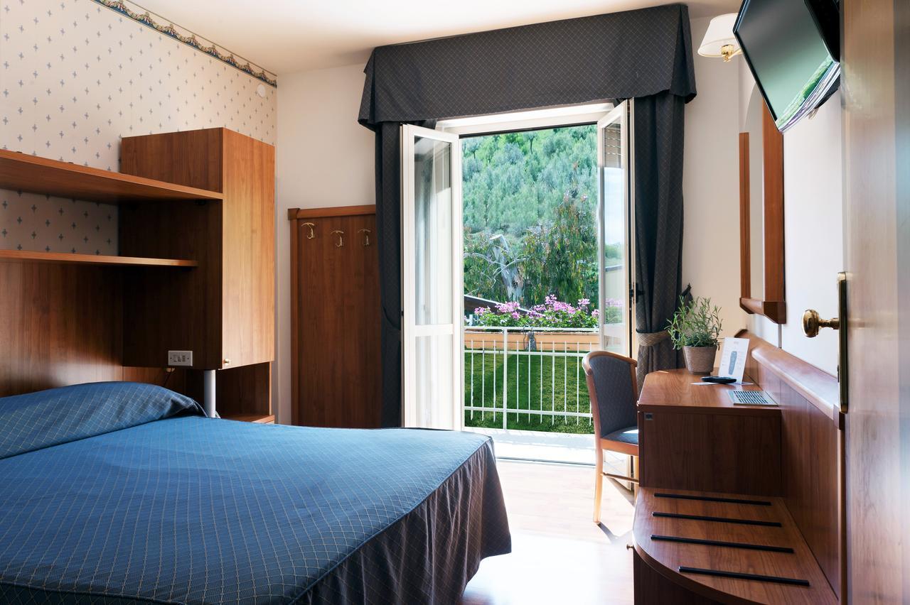Casa Ferretti Di Ferretti Village Silvi Marina Eksteriør bilde