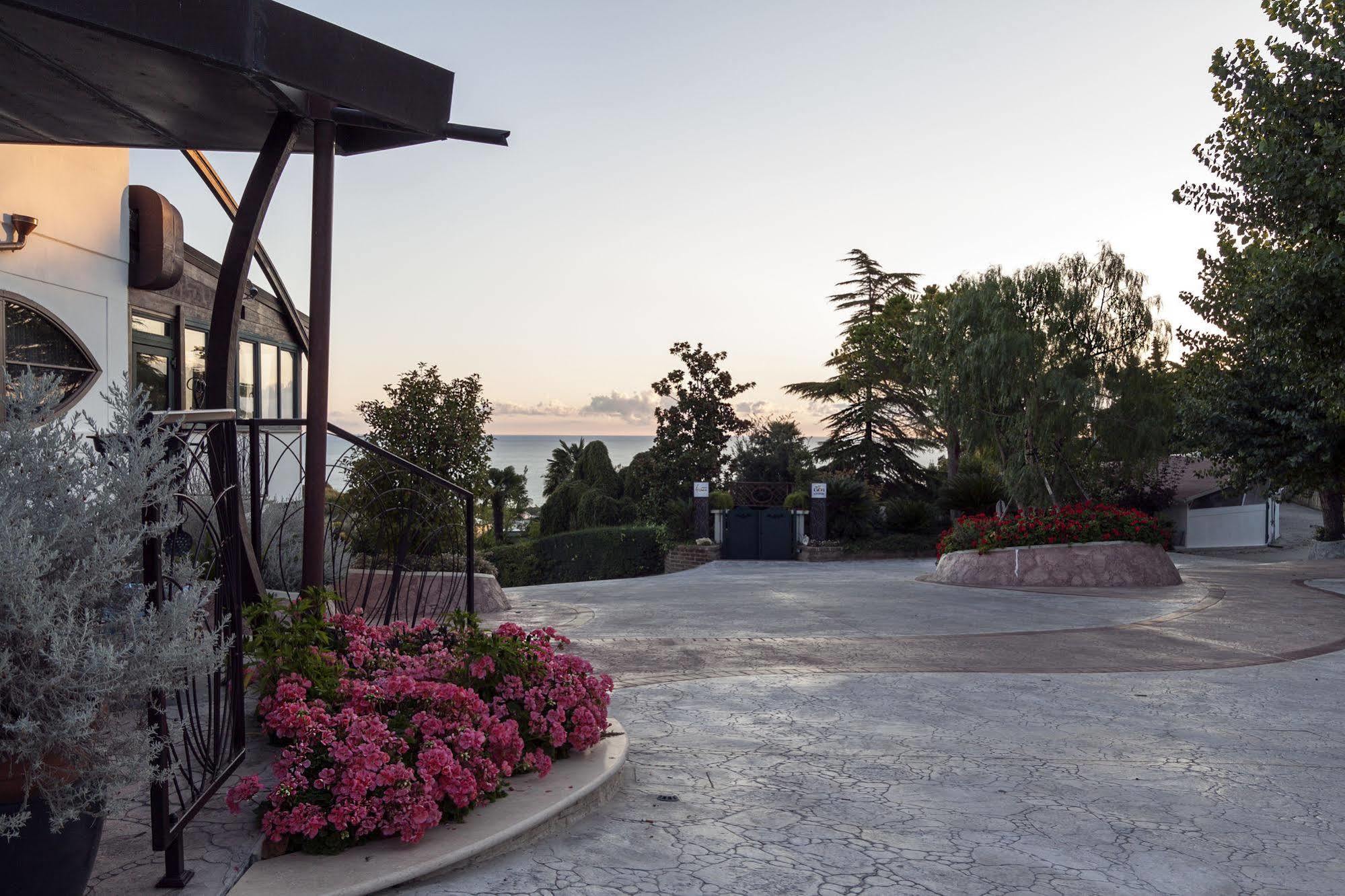 Casa Ferretti Di Ferretti Village Silvi Marina Eksteriør bilde