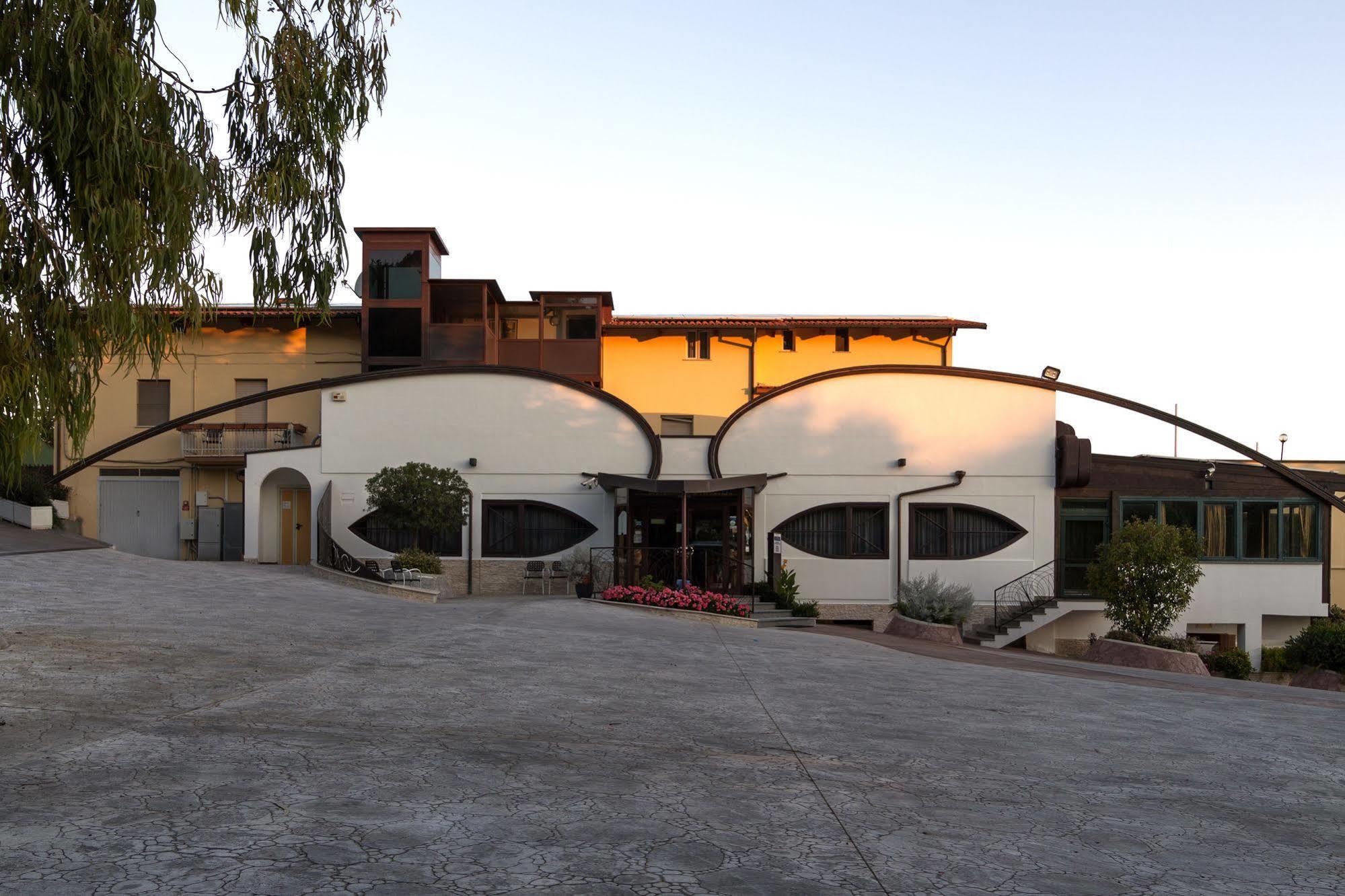 Casa Ferretti Di Ferretti Village Silvi Marina Eksteriør bilde